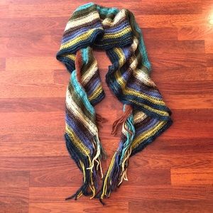 NWOT🧣Beautiful Multicolored Scarf 🧣